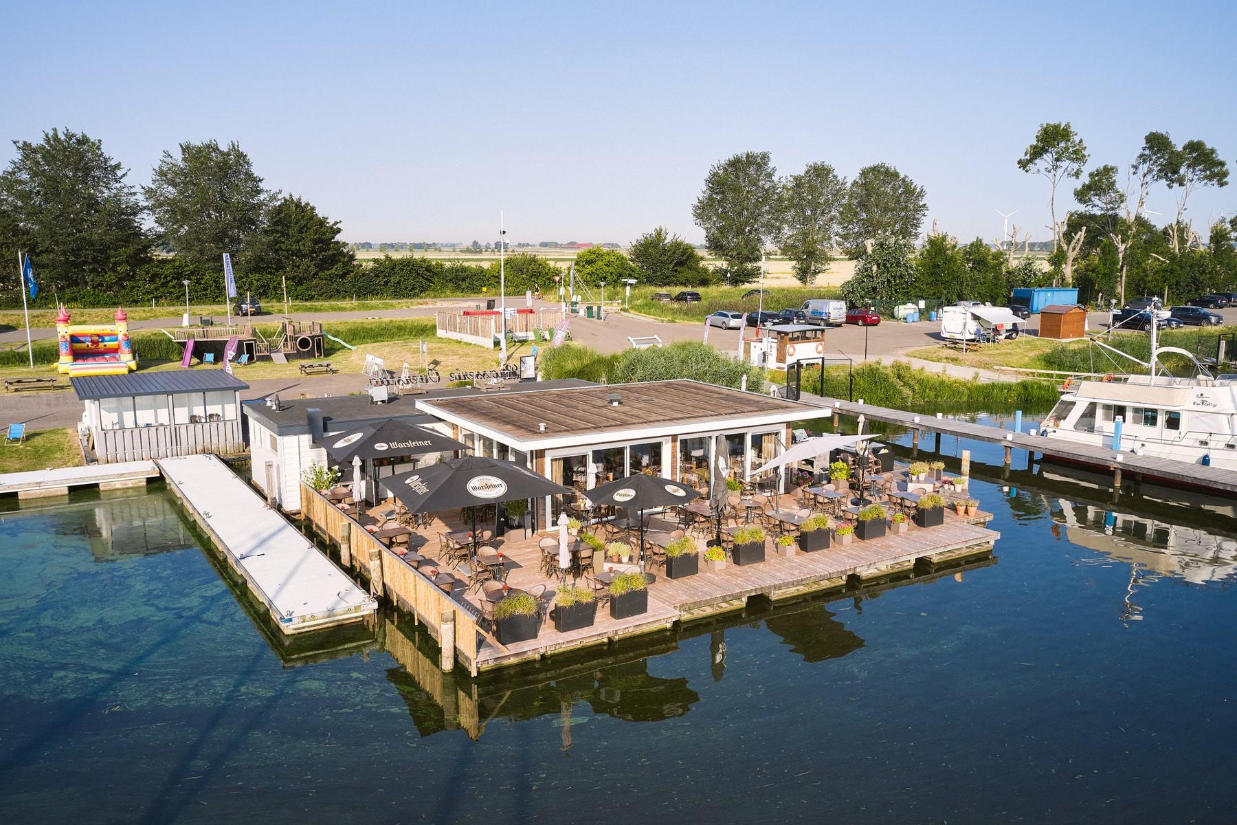 Brasserie op het Water met het terras boven het water